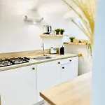 Centro Storico Stationsuite N5 Wifi Tutto A Piedi! * Palermo