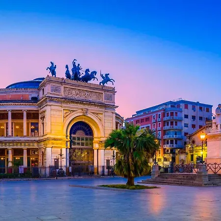 Centro Storico Stationsuite N5 Wifi Tutto A Piedi!