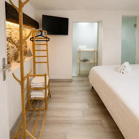 Centro Storico Stationsuite N5 Wifi Tutto A Piedi! * Palermo